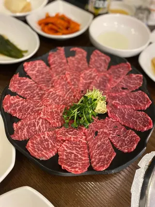 Yeongnam Sigyuk Sikdang (Dongnae Branch)