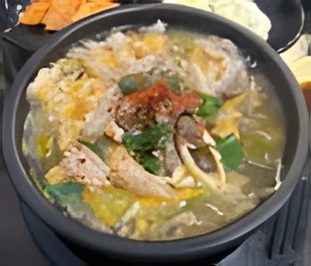 Jeontong Hanu Sugure Gukbap