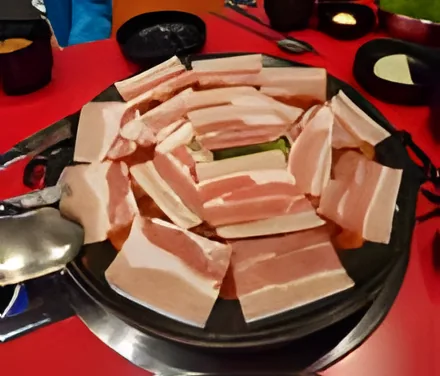 Hong's Jukkumi